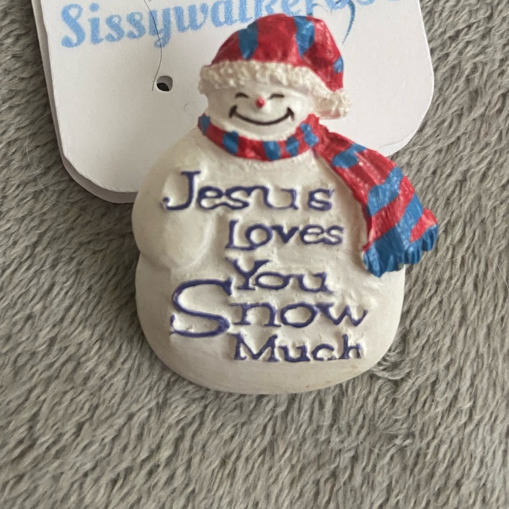 Brooch pin snowman EUC